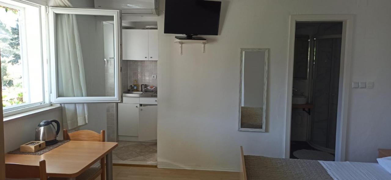 Apartments & Rooms Jokovic มลินี ภายนอก รูปภาพ